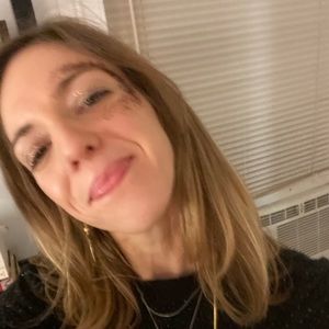 Meet your Posher, Caroline